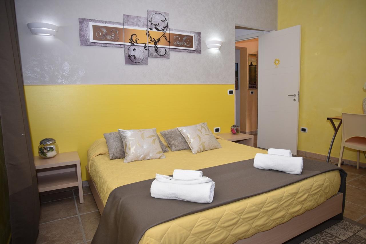 Villa Marzia Porto Cesareo Exteriör bild