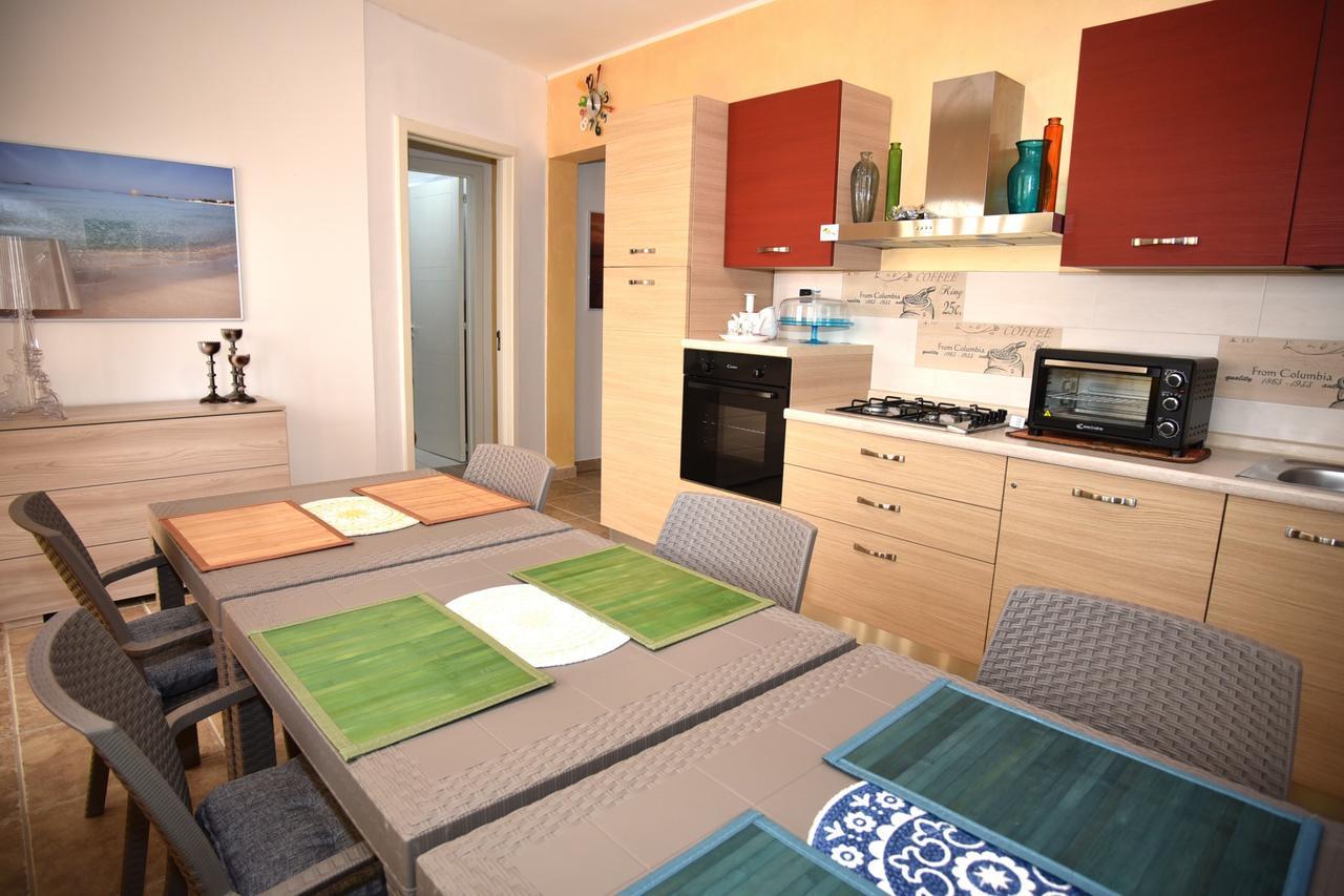 Villa Marzia Porto Cesareo Exteriör bild