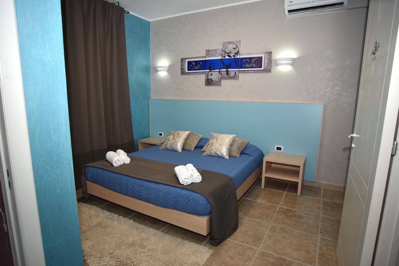 Villa Marzia Porto Cesareo Exteriör bild