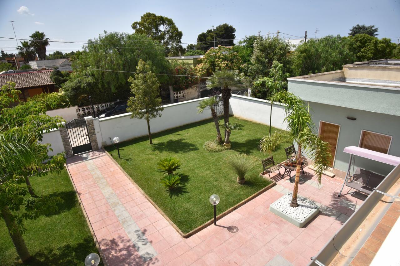 Villa Marzia Porto Cesareo Exteriör bild