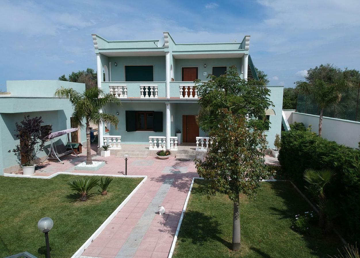 Villa Marzia Porto Cesareo Exteriör bild